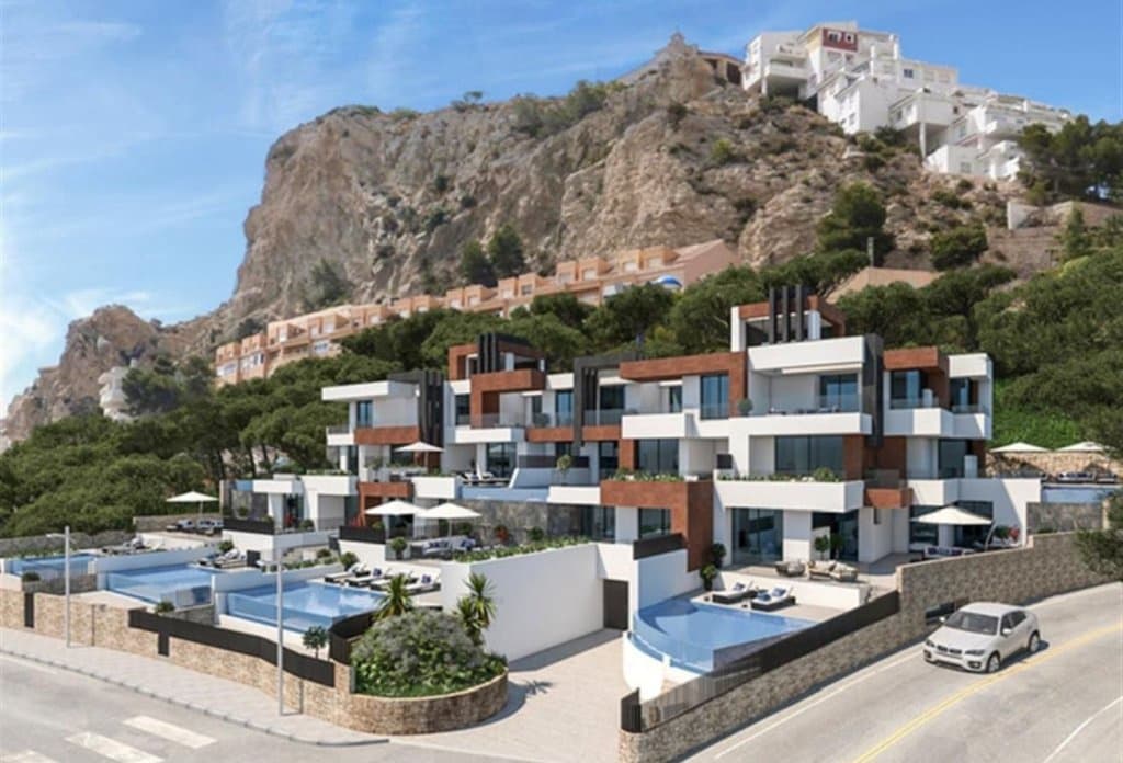 Apartamento de 3 habitaciones en Benidorm en venta con piscina garaje - 1.650.000 € (Ref: 7891693)