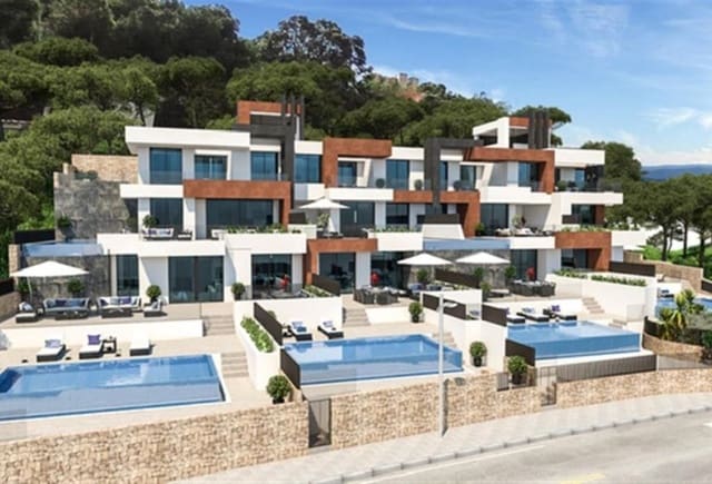 3 slaapkamer Appartement te koop in Playa Poniente, Benidorm met zwembad - € 1.650.000 (Ref: 7891693)