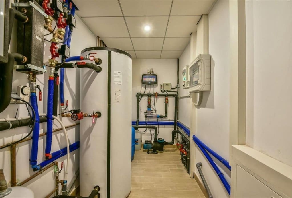 3 soveværelse Villa til salg i Calpe / Calp med swimmingpool garage - € 2.950.000 (Ref: 7891696)