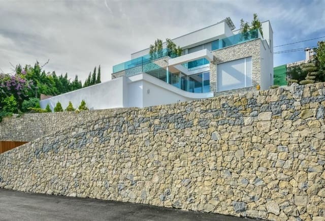 3 makuuhuone Huvila myytävänä paikassa Canuta, Calpe / Calp mukana uima-altaan - 2 950 000 € (Ref: 7891696)