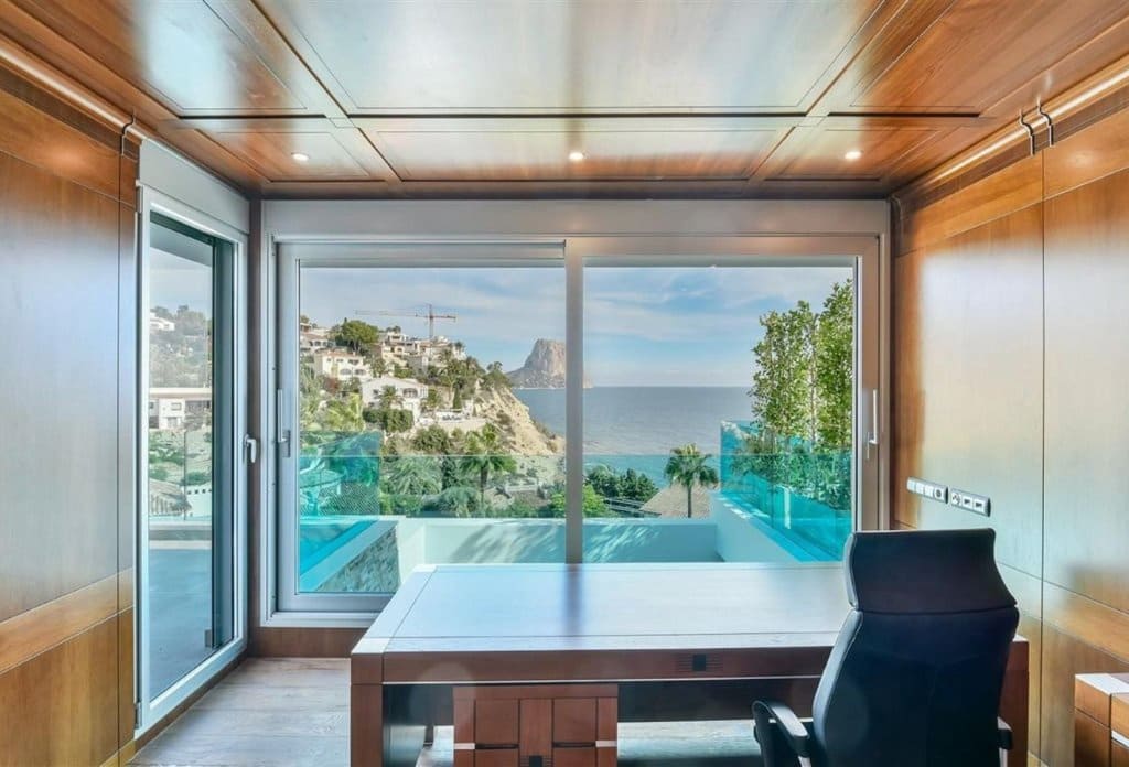 3 soveværelse Villa til salg i Calpe / Calp med swimmingpool garage - € 2.950.000 (Ref: 7891696)