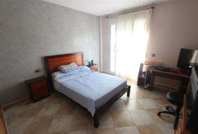 4 Zimmer Villa zu verkaufen in Cometa - Carrió, Calpe / Calp mit Pool - 750.000 € (Ref: 7891702)