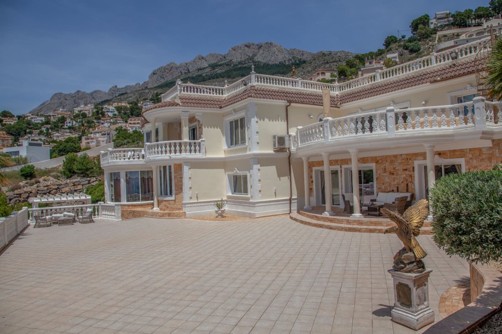 10 chambre Villa/Maison à vendre à Altea avec piscine - 3 930 000 € (Ref: 8201377)