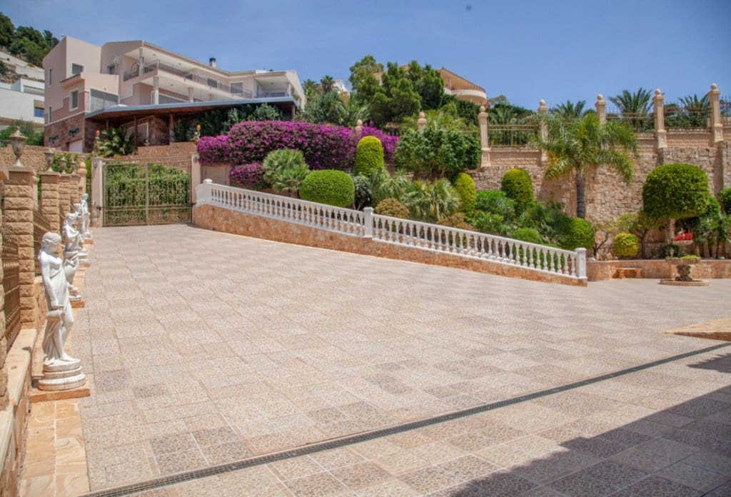 10 sovrum Villa till salu i Altea - 3 930 000 € (Ref: 8201377)