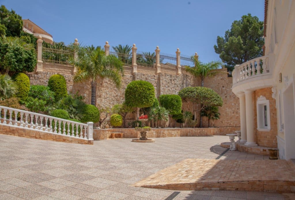 10 sovrum Villa till salu i Altea - 3 930 000 € (Ref: 8201377)