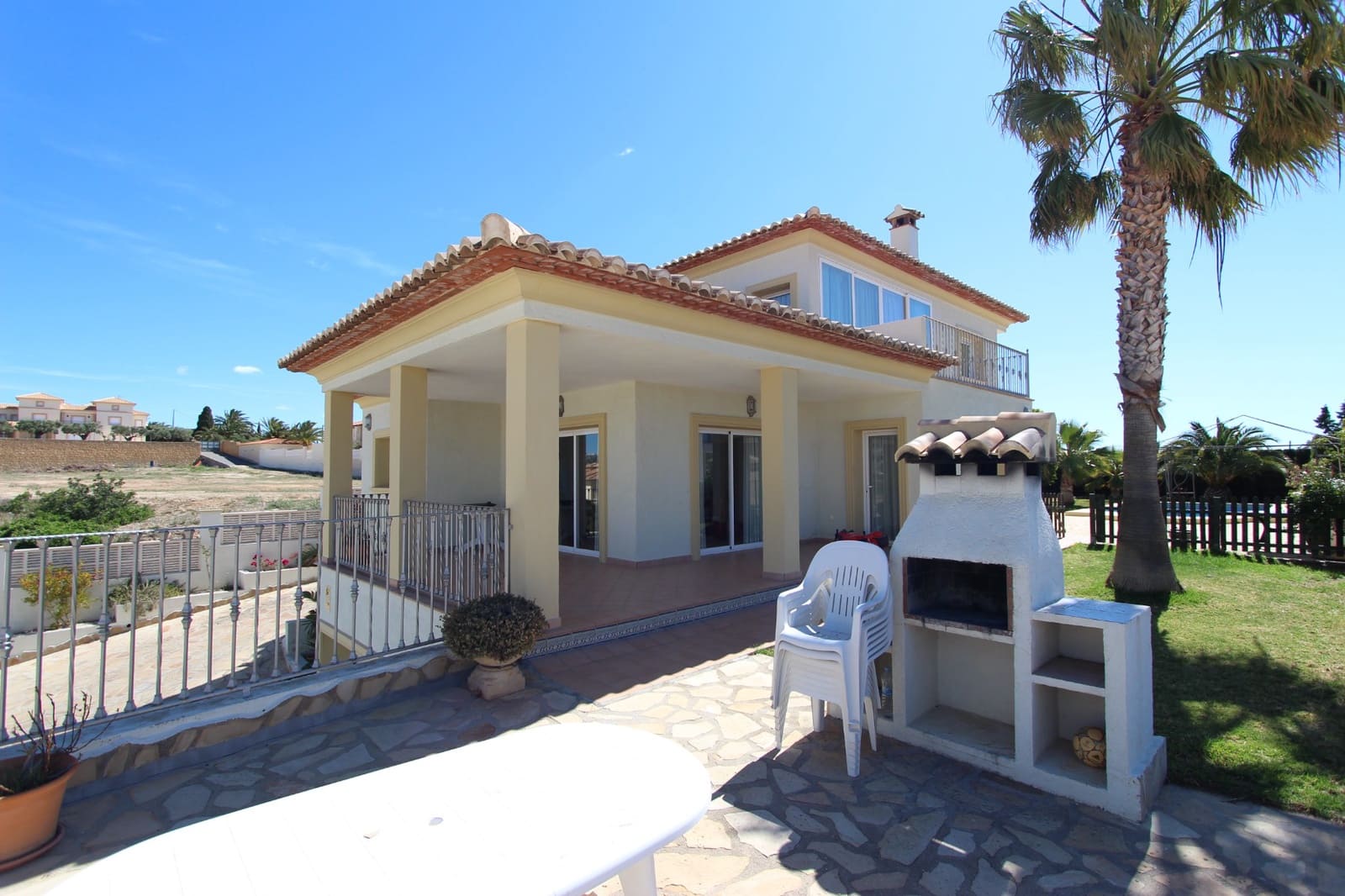 3 camera da letto Villa da affittare in Calpe / Calp con piscina - 2.500 € (Rif: 9105584)