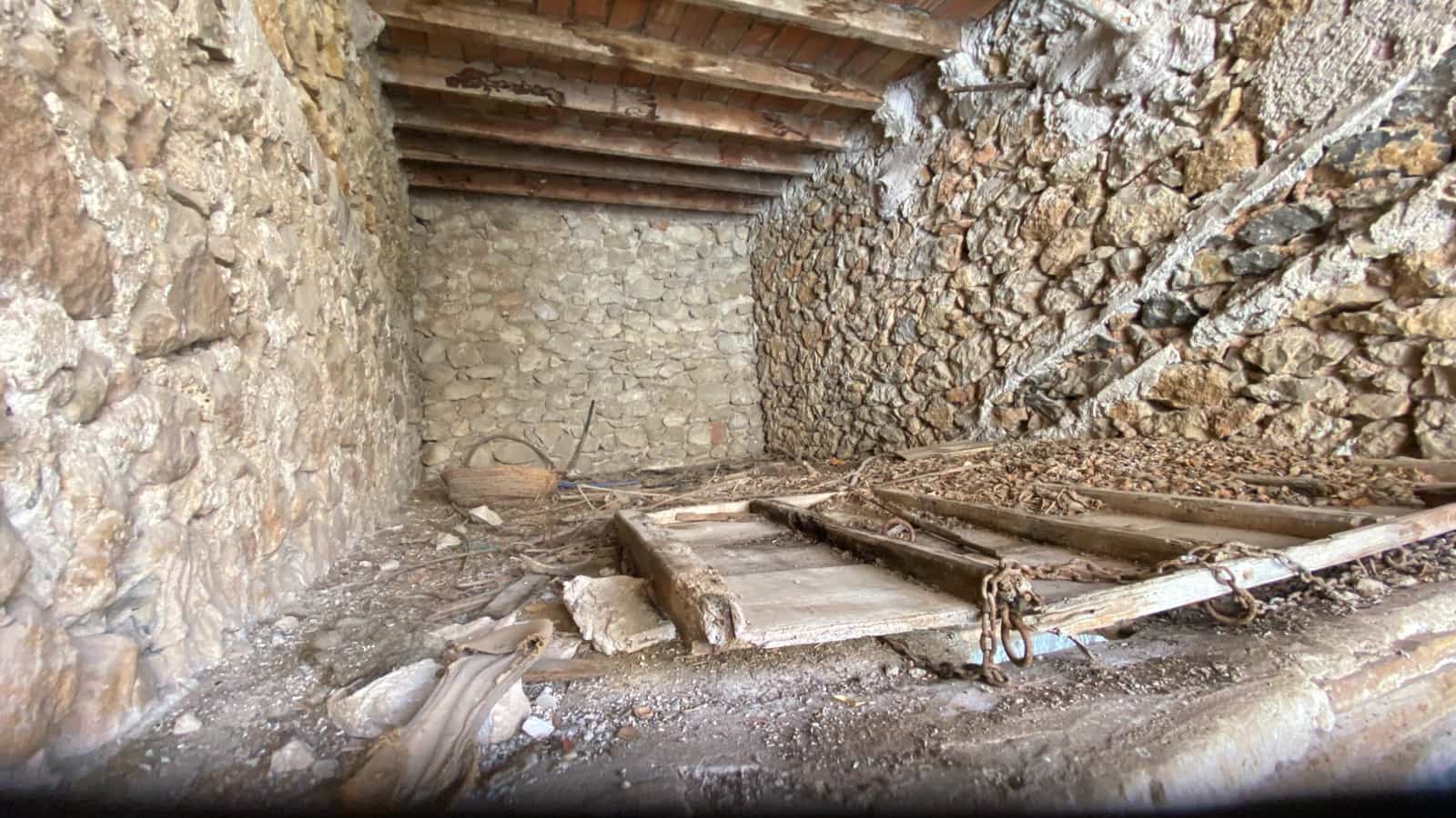 4 soveværelse Byhus til salg i Jalon / Xalo - € 250.000 (Ref: 9105591)