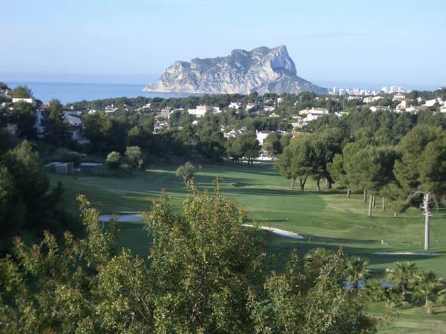 5 bedroom Villa for sale in Teulada Pueblo, Teulada-Moraira with pool garage - € 2,100,000 (Ref: 9105596)