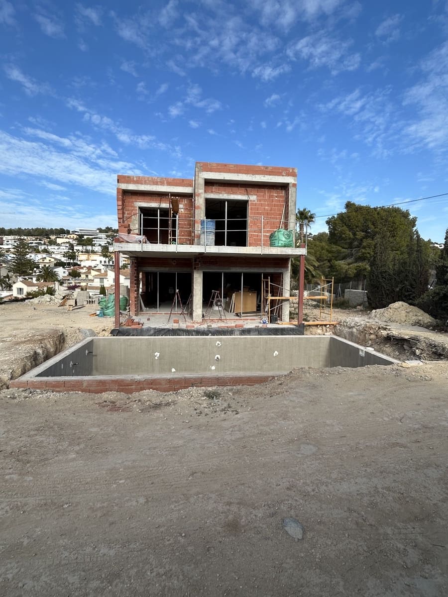 3 soveværelse Villa til salg i Calpe / Calp med swimmingpool - € 950.000 (Ref: 9105598)