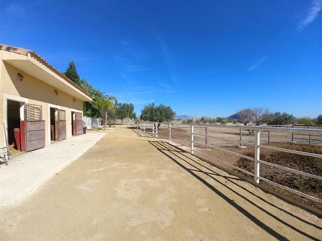 Finka/Dom wiejski na sprzedaż w Jubalcoy / Jubalcoi, Elche / Elx - 295 000 € (Ref: 9111858)