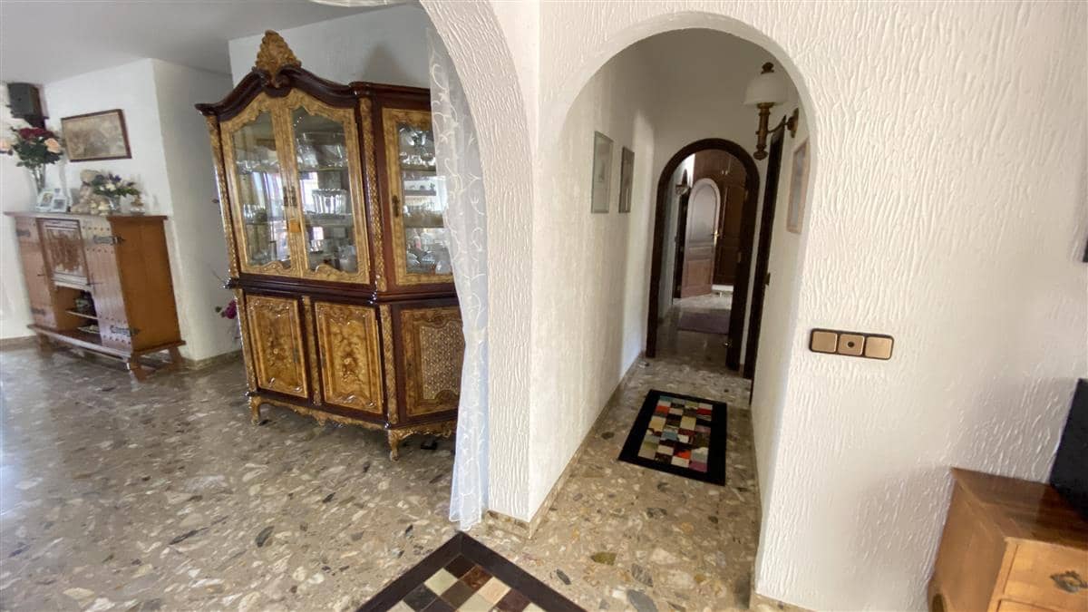 18 Zimmer Villa zu verkaufen in Calpe / Calp mit Pool - 1.995.000 € (Ref: 9130282)