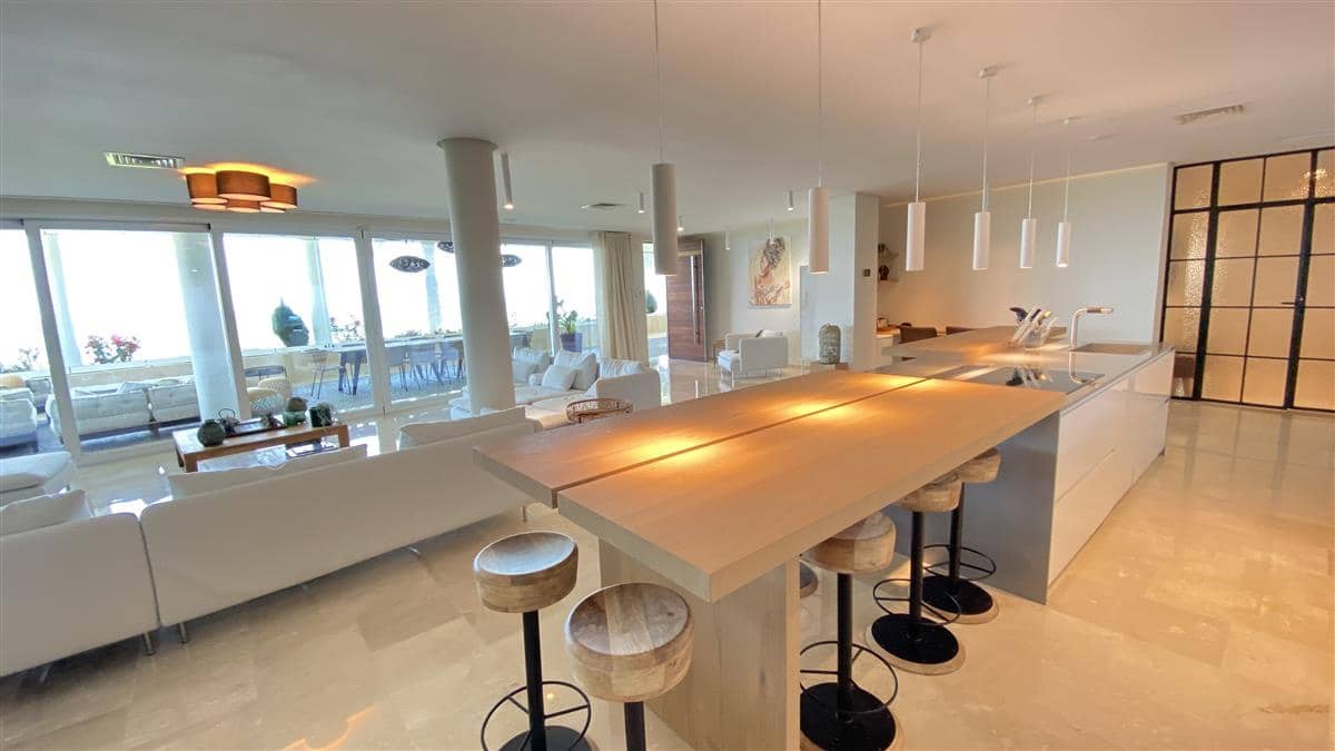 6 soveværelse Lejlighed til salg i Altea med swimmingpool - € 2.650.000 (Ref: 9130283)