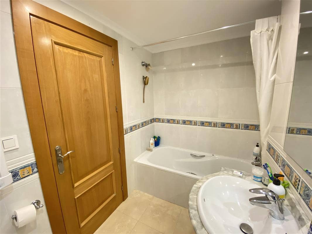 4 slaapkamer Appartement te koop in Altea - € 385.000 (Ref: 9130286)