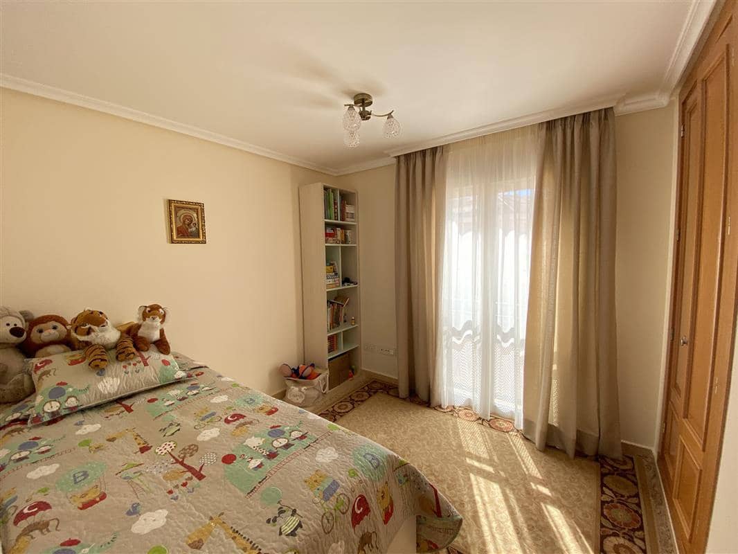 4 slaapkamer Appartement te koop in Altea - € 385.000 (Ref: 9130286)