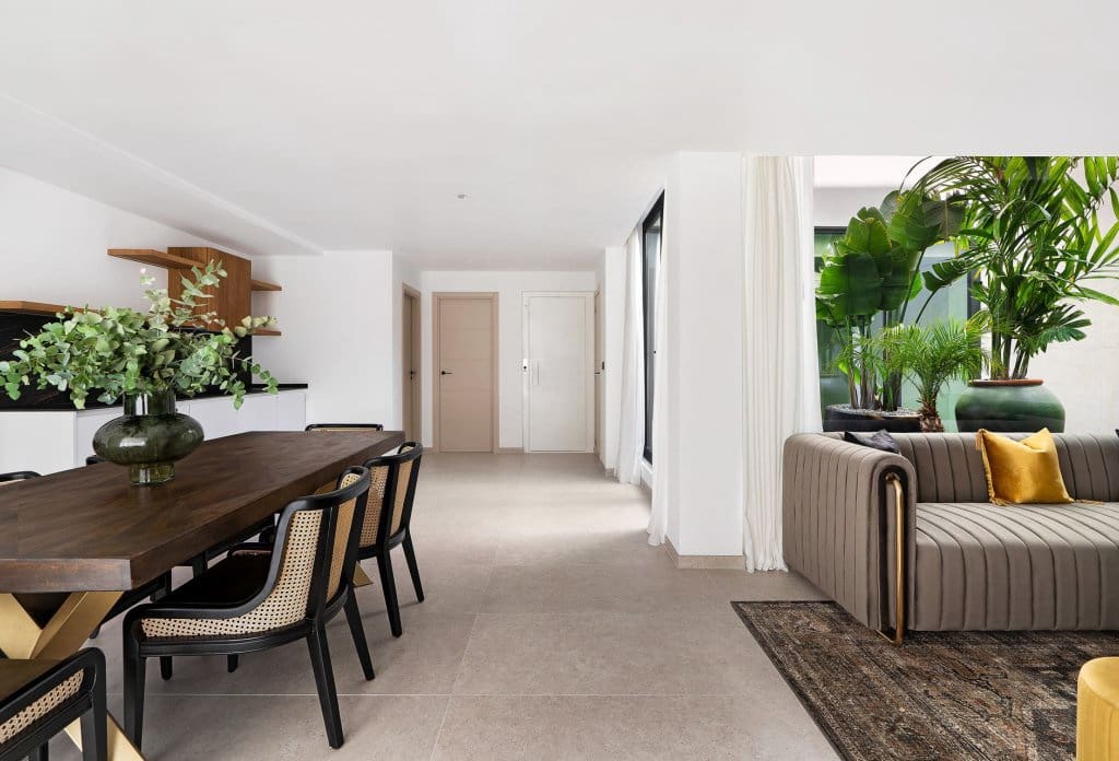 4 bedroom Villa for sale in La Nucia - € 1,095,000 (Ref: 9221715)