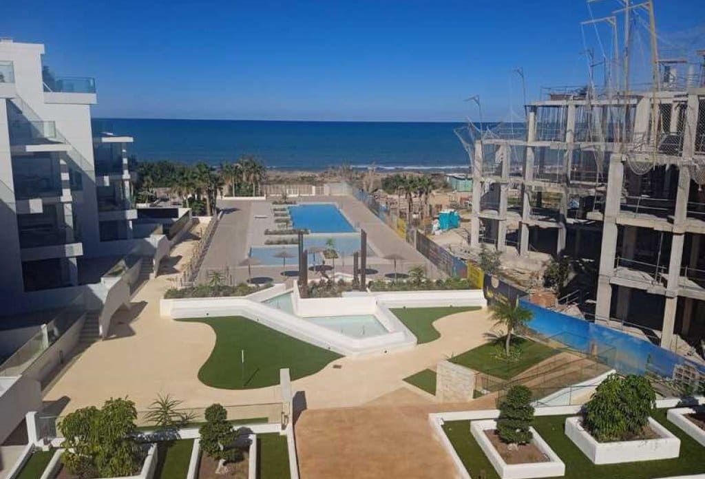 3 bedroom Apartment for sale in Denia with pool - € 625,000 (Ref: 9221752)