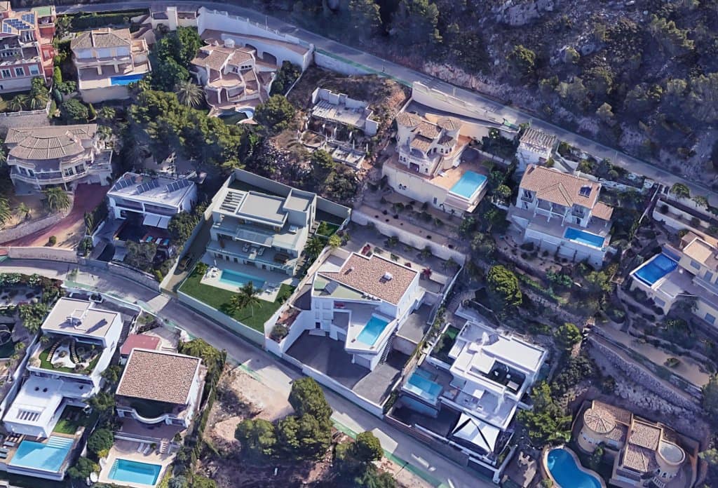 Chalet de 4 habitaciones en Altea en venta con piscina garaje - 2.690.000 € (Ref: 9221761)