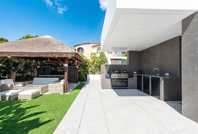 Chalet de 4 habitaciones en Manzanera - Tosal, Calpe / Calp en venta - 3.190.000 € (Ref: 9221768)