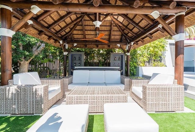 Chalet de 4 habitaciones en Manzanera - Tosal, Calpe / Calp en venta - 3.190.000 € (Ref: 9221768)