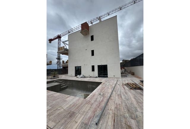Apartamento de 2 habitaciones en Balcón de Finestrat - Terra Marina, Finestrat en venta con piscina - 530.000 € (Ref: 9221792)