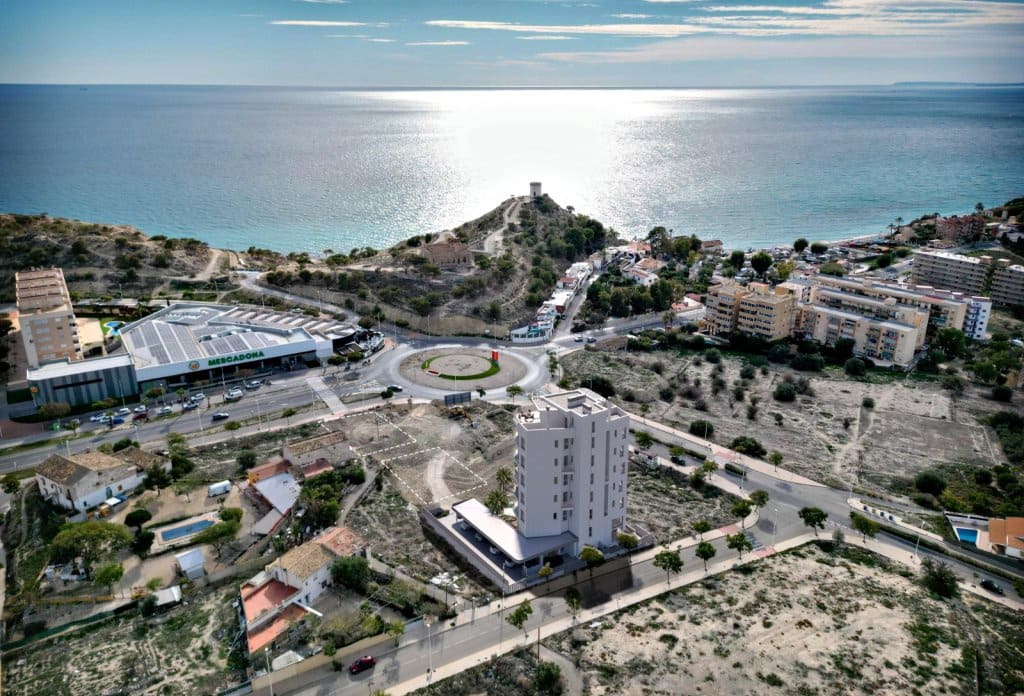 2 bedroom Apartment for sale in La Villajoyosa / Vila Joiosa with pool - € 520,000 (Ref: 9221830)