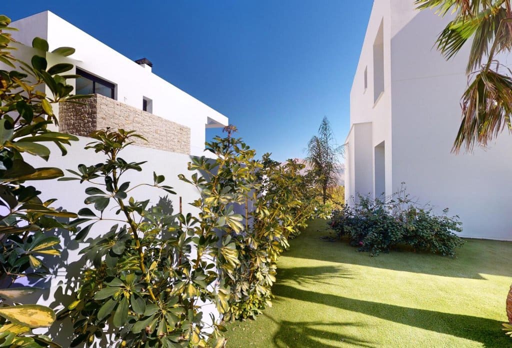 3 bedroom Villa for sale in Polop - € 860,000 (Ref: 9228244)