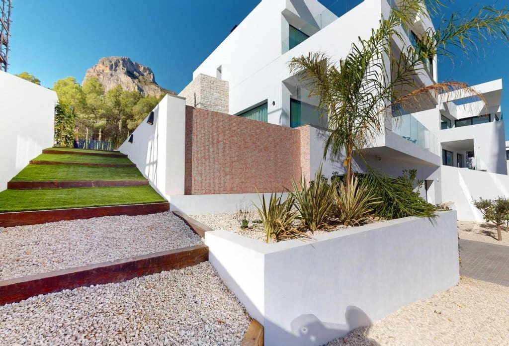 3 bedroom Villa for sale in Polop - € 860,000 (Ref: 9228244)