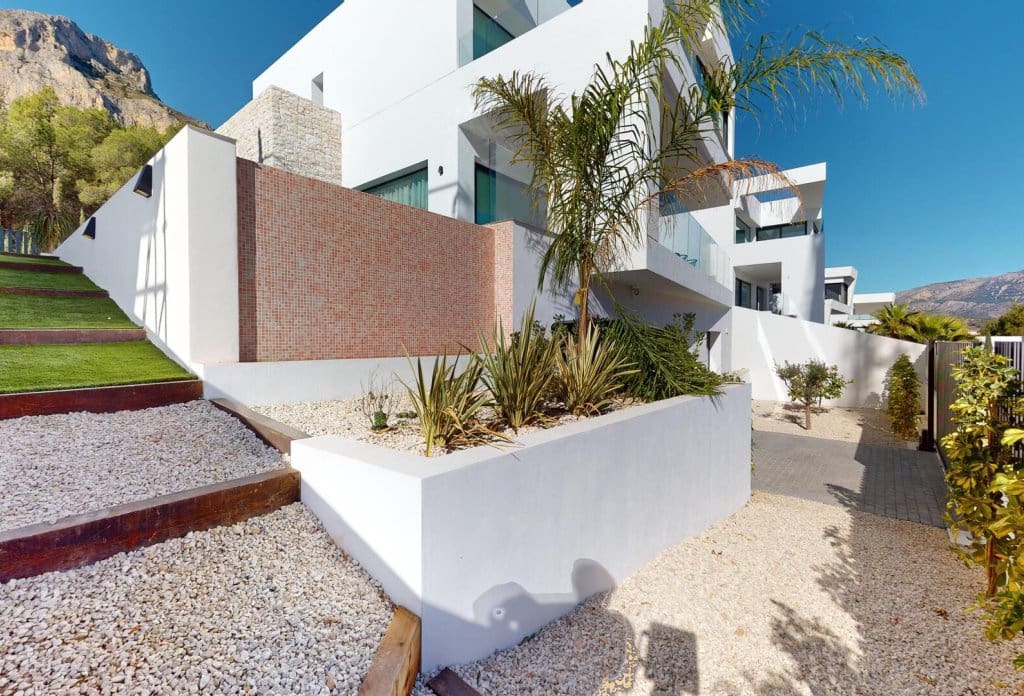 3 bedroom Villa for sale in Polop - € 860,000 (Ref: 9228244)