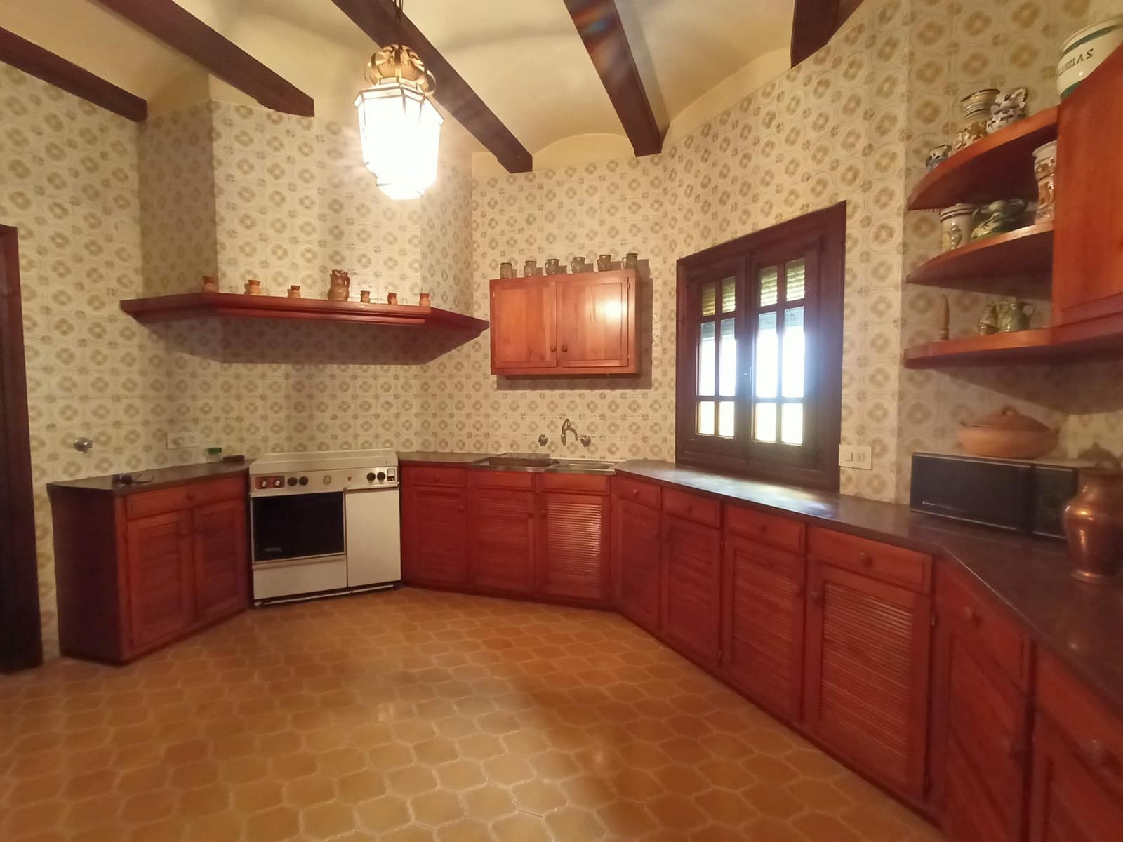 11 soveværelse Villa til salg i Benissa med swimmingpool - € 1.300.000 (Ref: 9242112)