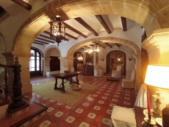 11 soveværelse Villa til salg i Benissa med swimmingpool - € 1.300.000 (Ref: 9242112)