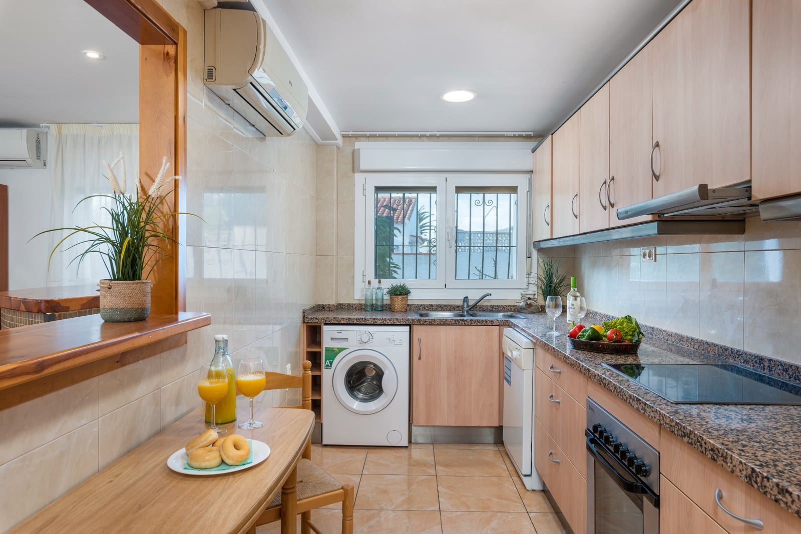 13 bedroom Villa for sale in Calpe / Calp with pool - € 2,125,000 (Ref: 9242115)