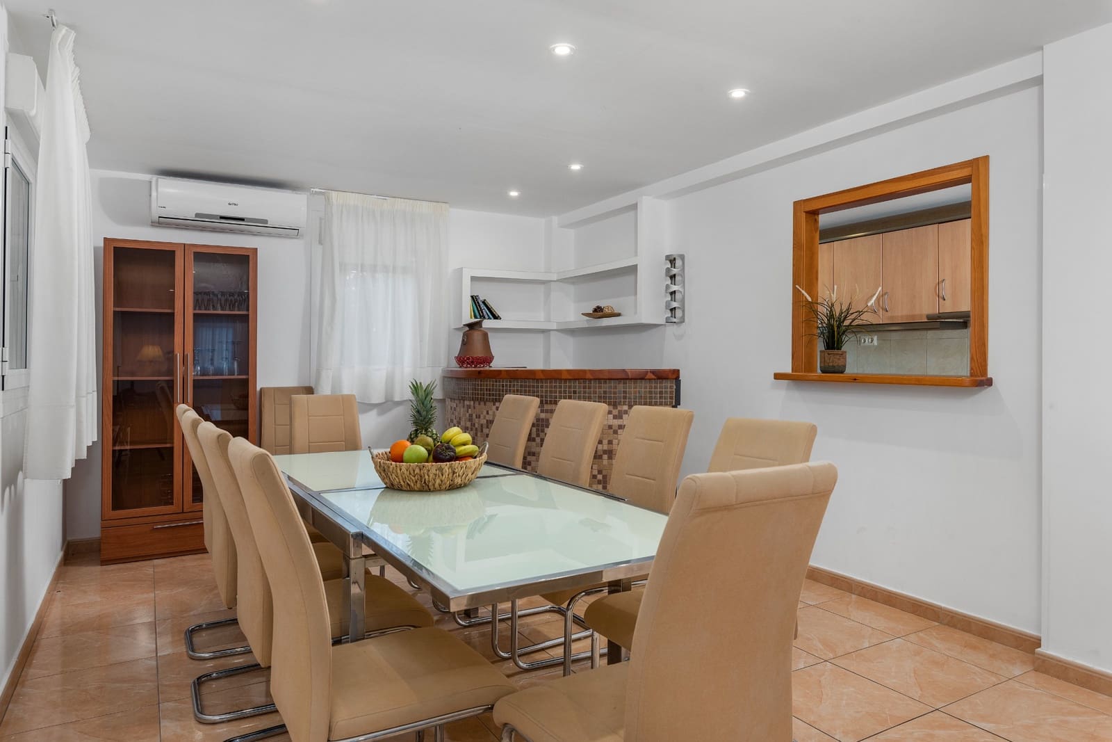 13 bedroom Villa for sale in Calpe / Calp with pool - € 2,125,000 (Ref: 9242115)