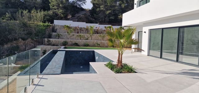 4 sovrum Villa till salu i Benissa med pool - 1 700 000 € (Ref: 9242116)