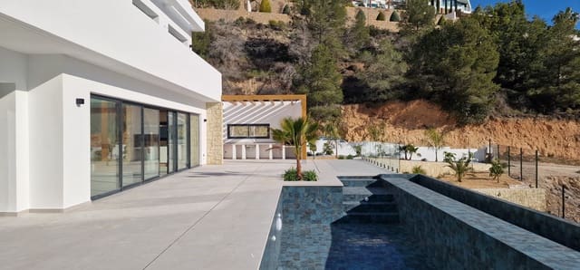 4 sovrum Villa till salu i Benissa med pool - 1 700 000 € (Ref: 9242116)