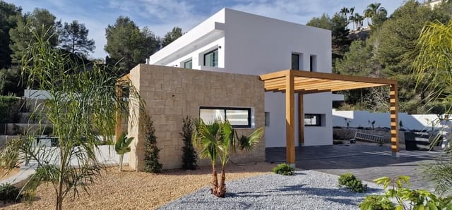 4 sovrum Villa till salu i Benissa med pool - 1 700 000 € (Ref: 9242116)