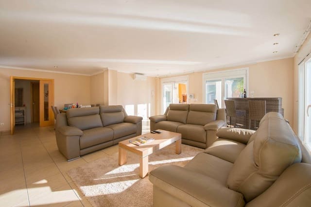 5 chambre Villa/Maison à vendre à Casco Urbano, Teulada-Moraira avec piscine - 895 000 € (Ref: 9242126)