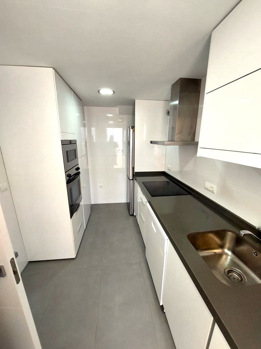 3 bedroom Apartment for sale in Calpe / Calp with pool - € 690,000 (Ref: 9242128)