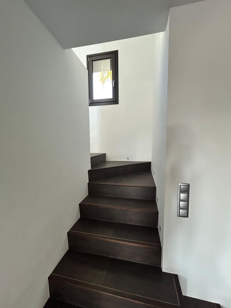 4 bedroom Villa for sale in Moraira with pool - € 1,440,000 (Ref: 9242143)