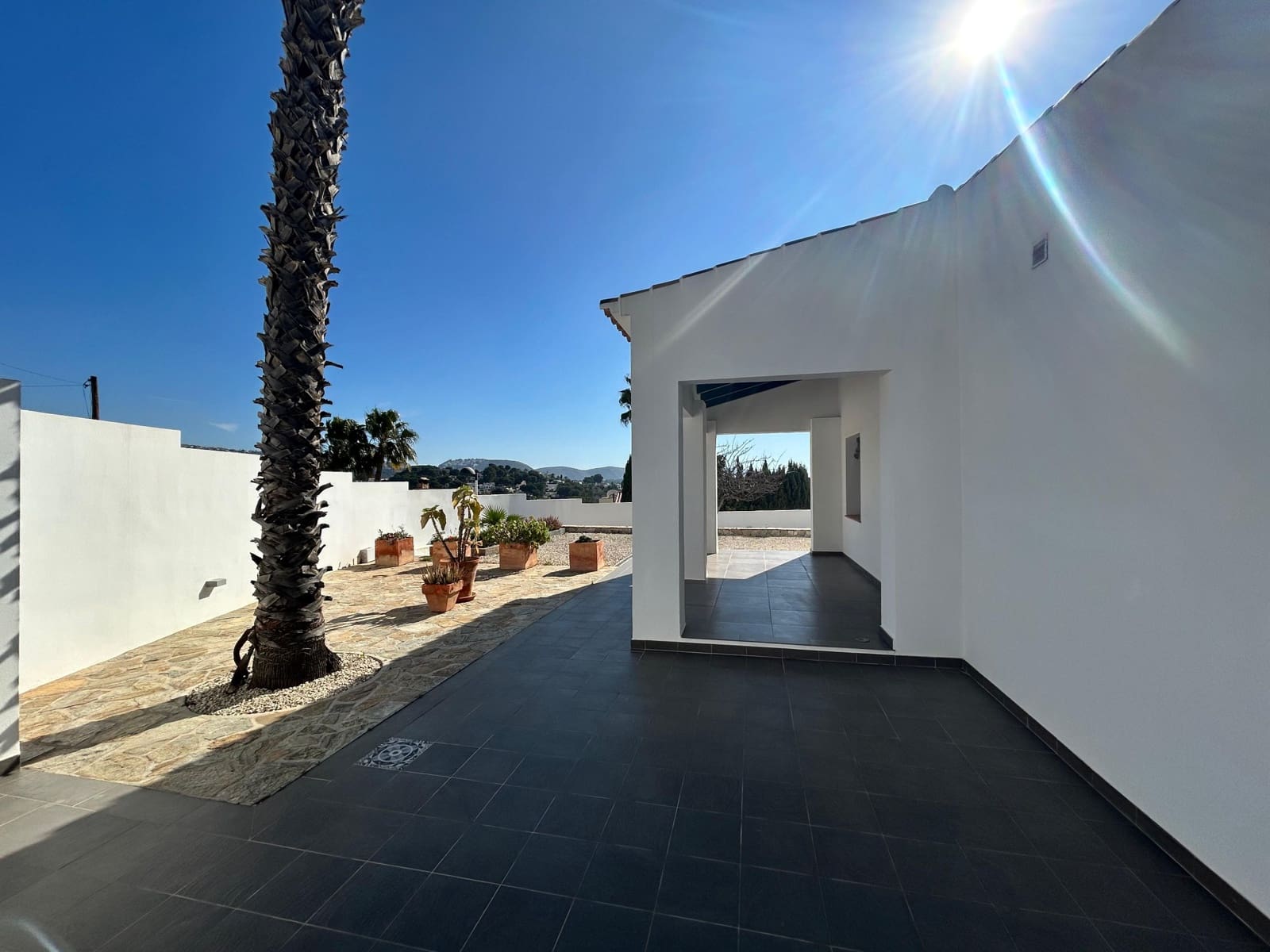4 bedroom Villa for sale in Moraira with pool - € 1,440,000 (Ref: 9242143)