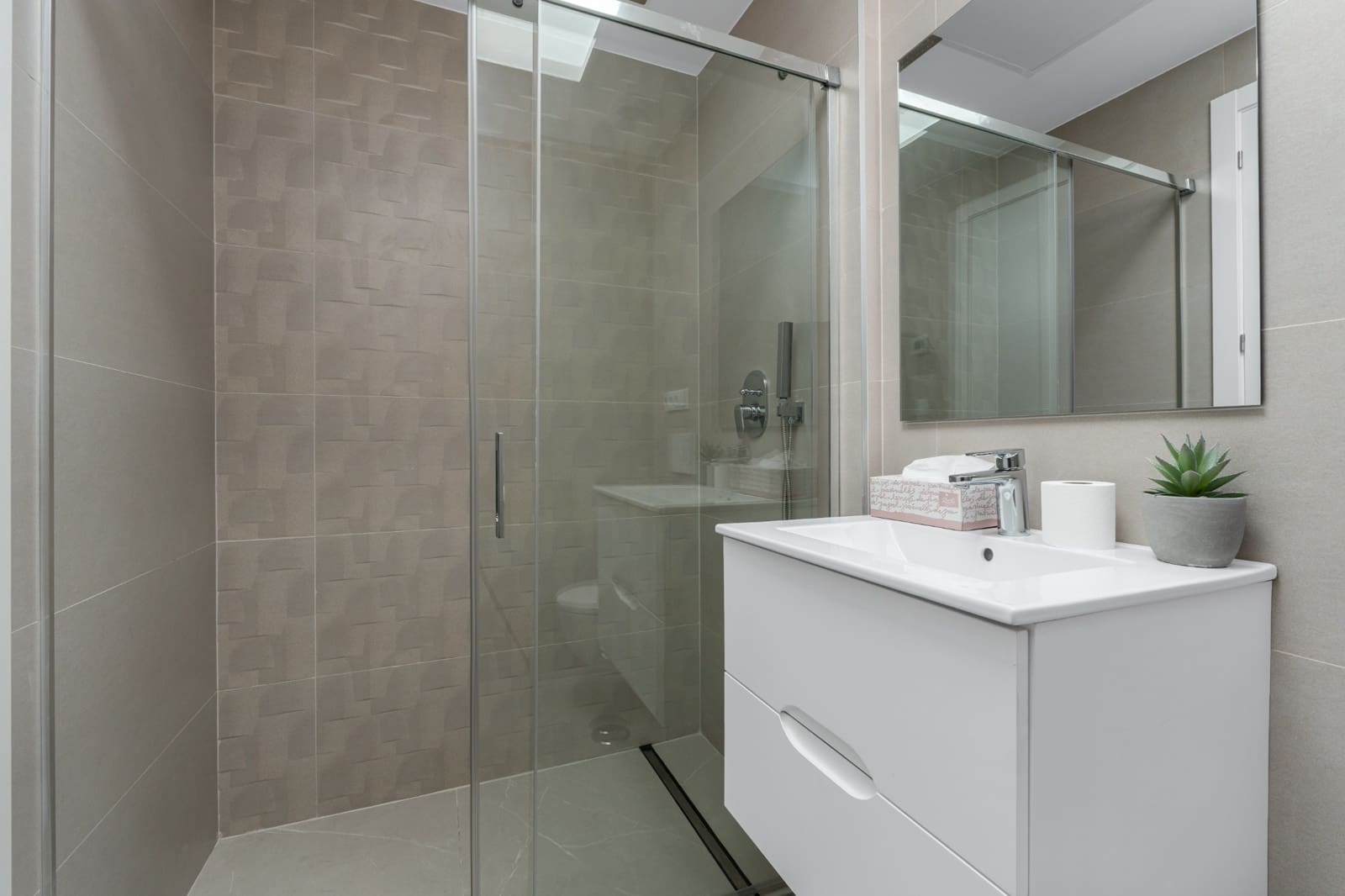 3 sovrum Lägenhet till salu i Calpe / Calp med pool - 695 000 € (Ref: 9242153)