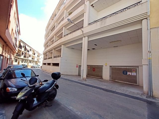 Garasje til salgs i Pueblo, Calpe / Calp - € 15 000 (Ref: 9242155)