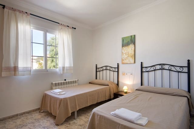 5 Zimmer Villa zu verkaufen in Gargasindi, Calpe / Calp mit Pool - 675.000 € (Ref: 9242175)