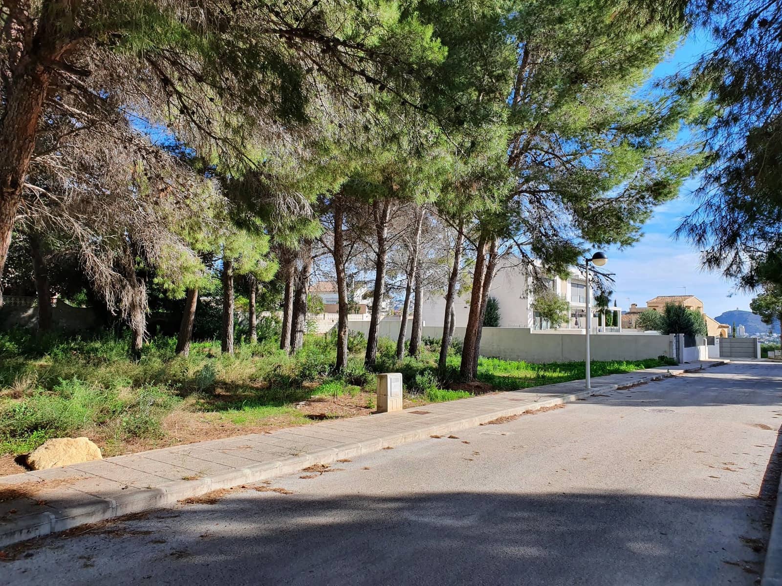 Ubebygd land til salgs i Moraira - € 325 000 (Ref: 9242178)