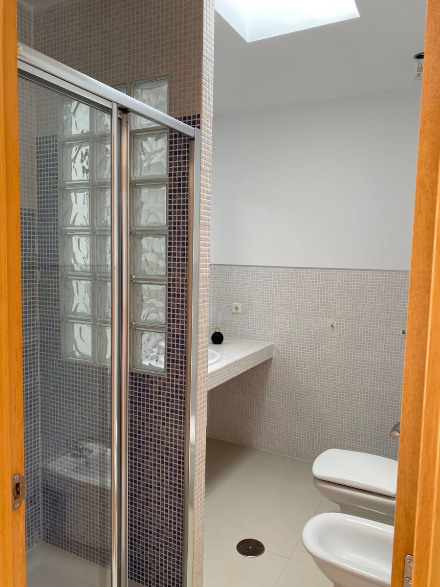 4 bedroom Villa for sale in Altea with pool - € 850,000 (Ref: 9242179)