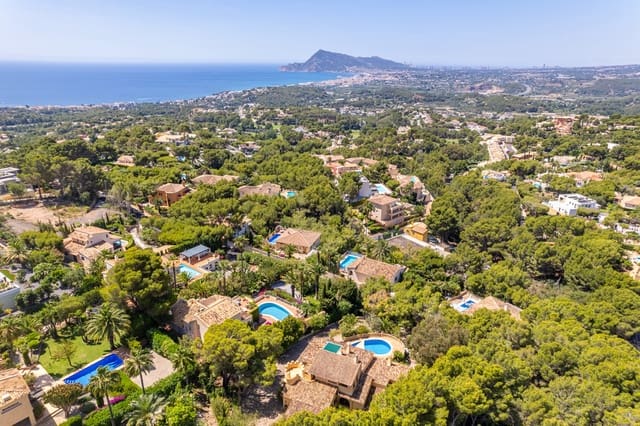 5 chambre Villa/Maison à vendre à Altea avec piscine - 1 590 000 € (Ref: 9242186)