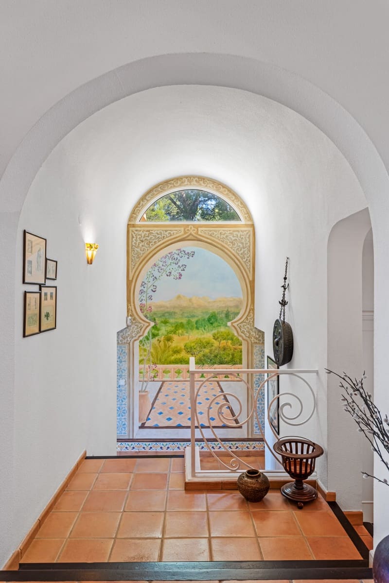 5 chambre Villa/Maison à vendre à Altea avec piscine - 1 590 000 € (Ref: 9242186)