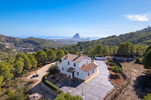 4 makuuhuone Huvila myytävänä paikassa Pueblo, Calpe / Calp mukana uima-altaan - 1 095 000 € (Ref: 9242189)