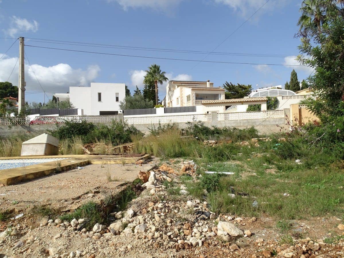 5 bedroom Villa for sale in Calpe / Calp with pool - € 1,260,000 (Ref: 9242216)