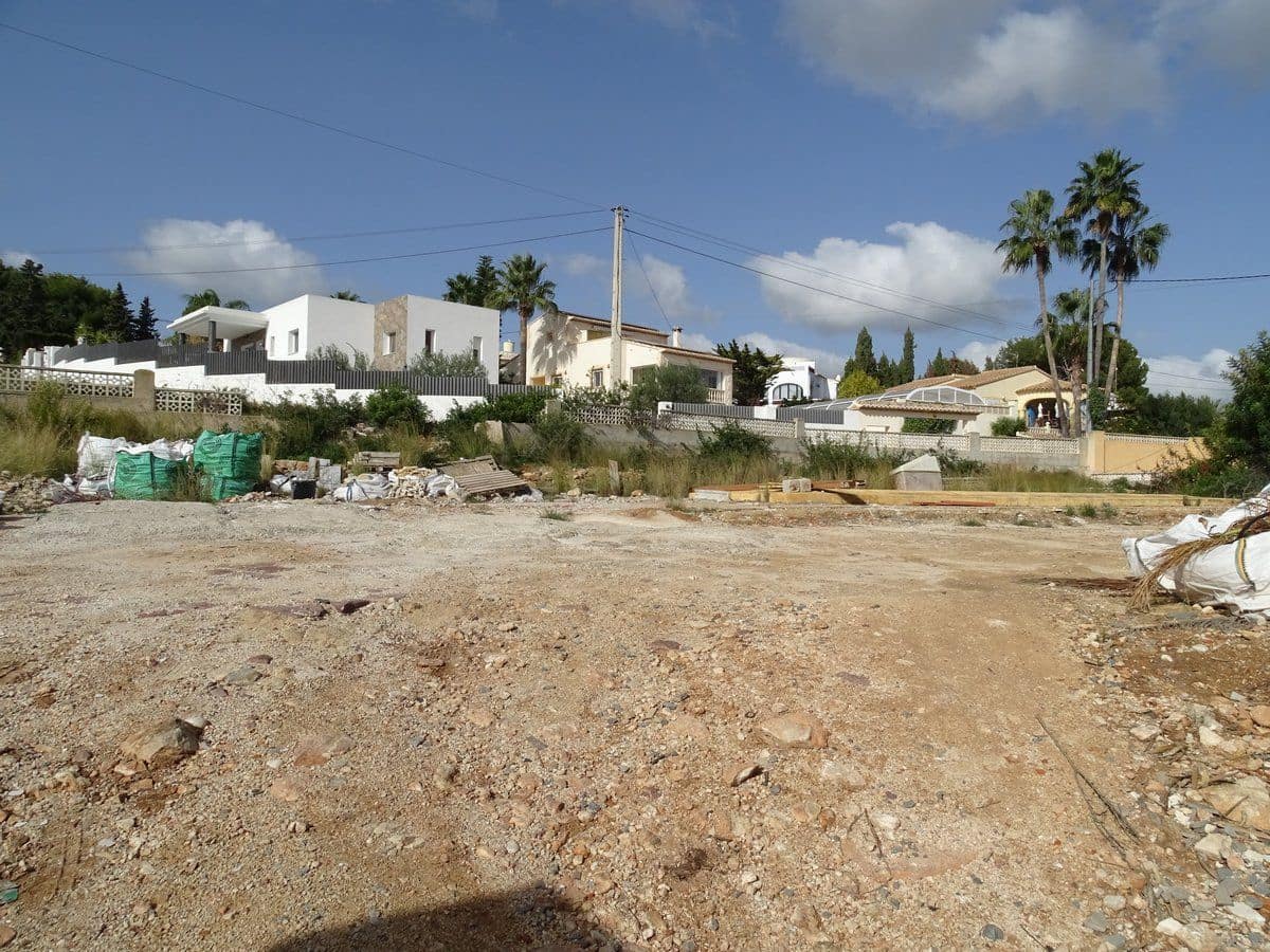 5 bedroom Villa for sale in Calpe / Calp with pool - € 1,260,000 (Ref: 9242216)