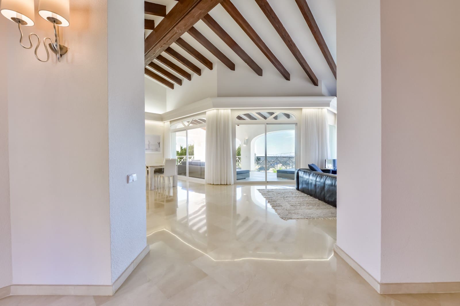 4 Zimmer Villa zu verkaufen in Altea mit Pool - 2.650.000 € (Ref: 9242229)